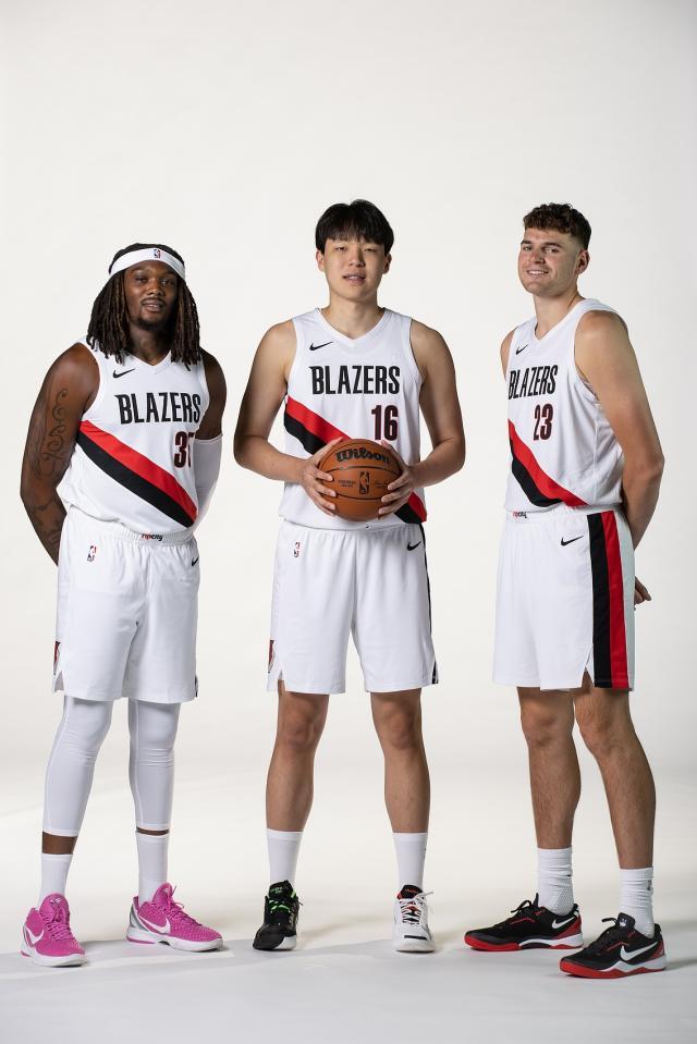 1766793452909024383.jpg yanghansen.jpg