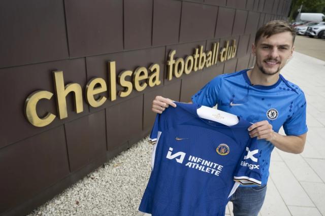 1719940824223065990.jpg 霍尔.jpg