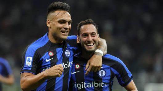 1661034233108091518.jpg 1242619926-612x612.jpg